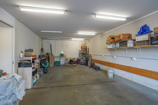 Attraktives Gewerbelokal mit Entwicklungspotenzial bei Bern 9