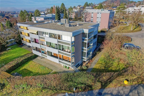 Stilvolle 4½-Zimmerwohnung mit beheiztem Bastelraum an beliebter Lage in Bolligen 6