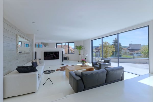 Exklusive, topmoderne 5½-Zimmer Attikawohnung mit grosser Terrasse