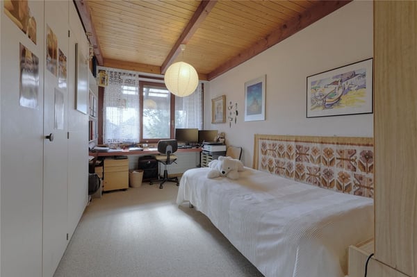 5½-Zimmer Reiheneckhaus mit Potenzial und schönem Garten 11