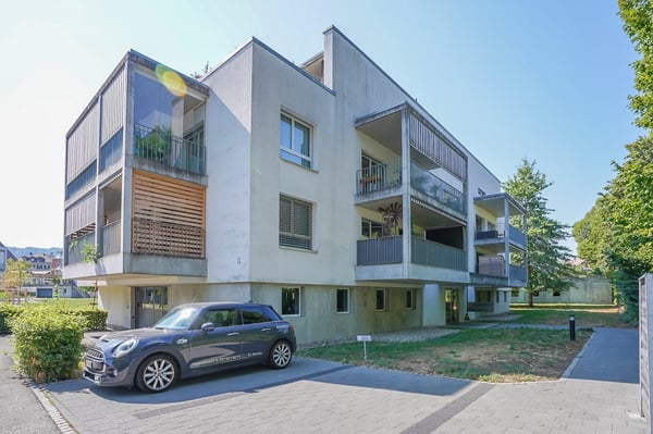 Grosszügige 4½-Zimmer-Wohnung mit 3 Balkonen 3