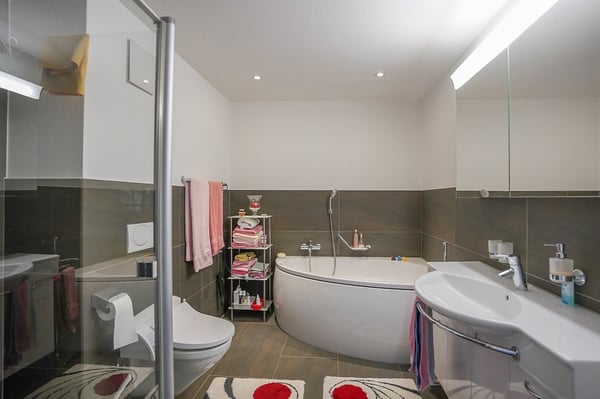 Grosszügige 4½-Zimmer-Wohnung mit 3 Balkonen 13