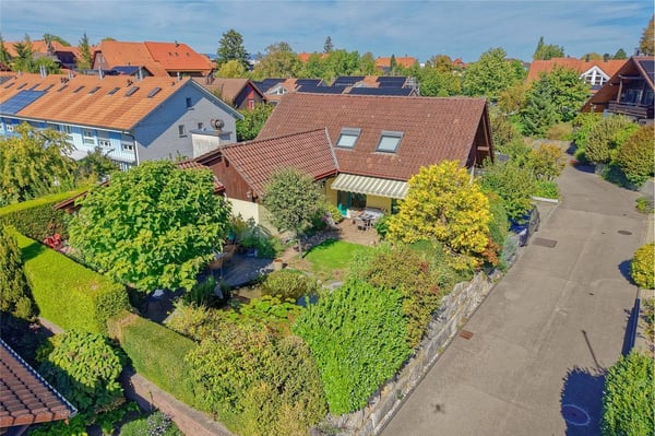 Grosszügiges 7½-Zimmer Einfamilienhaus mit idyllischem Garten 5