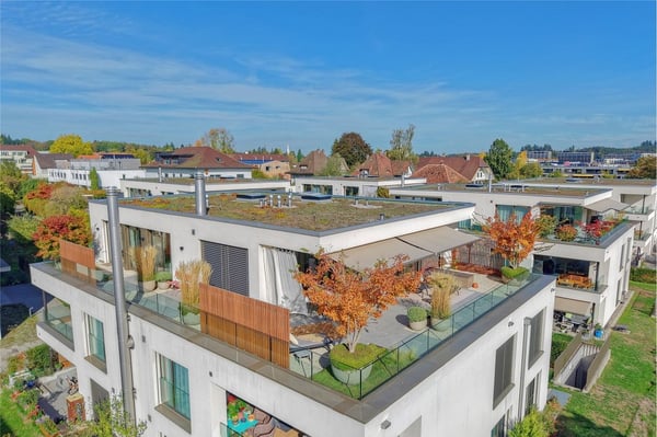 Neuwertige 4½-Zimmer Attikawohnung mit traumhafter Terrasse und Weitblick 4