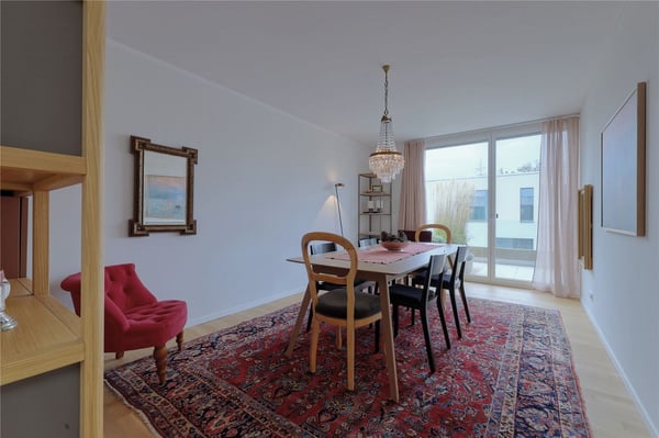 Neuwertige 4½-Zimmer Attikawohnung mit traumhafter Terrasse und Weitblick 12