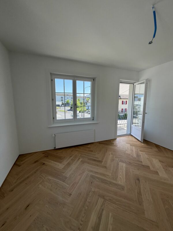 Stylishly renovated 4-room apartment in the center of Buchs SG