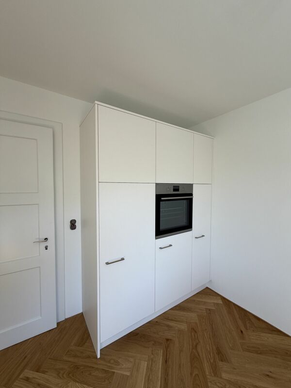 Stylishly renovated 4-room apartment in the center of Buchs SG