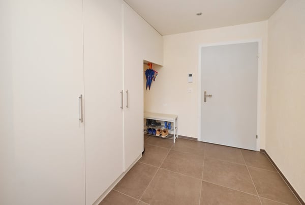 Moderne 4.5-Zimmer-Wohnung mit Aussicht in Dotzigen 15