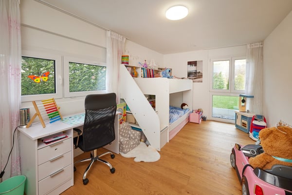 Moderne 4.5-Zimmer-Wohnung mit Aussicht in Dotzigen 11