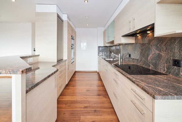 4½-Zimmerwohnung, hoher Ausbaustandard, wunderschöne Aussicht 7