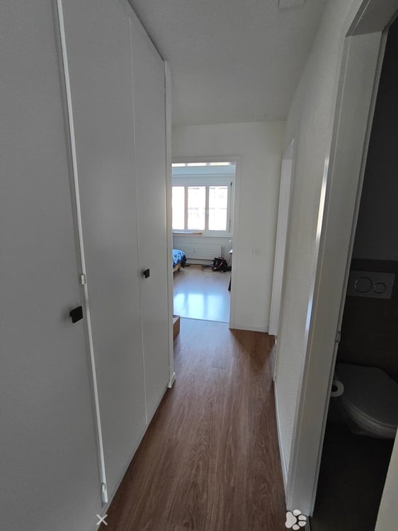 Moderne 3.5-Zimmer-Wohnung mit Balkon in Biel/Bienne 6