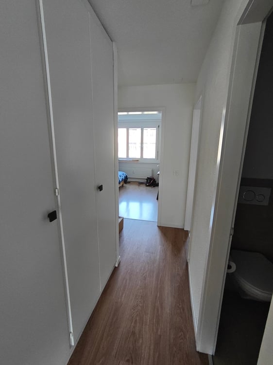 Moderne 3.5-Zimmer-Wohnung mit Balkon in Biel/Bienne 6