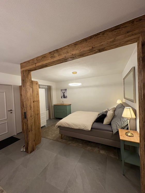 Neue komplett möblierte 2.5-Zimmer-Wohnung 4