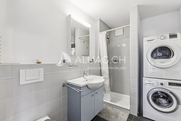 ETAGENWOHNUNG MIT TERRASSE UND WEITBLICK 11