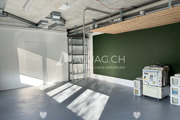 GEWERBERAUM AN TOPLAGE , ARBEITEN AM KANAL 4