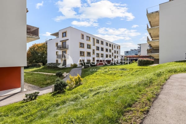 2.5 ZIMMER ATTIKAWOHNUNG 2
