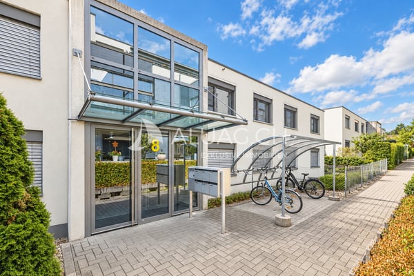 GROSSZÜGIGE WOHNUNG MIT PREMIUM-AUSBAU 2