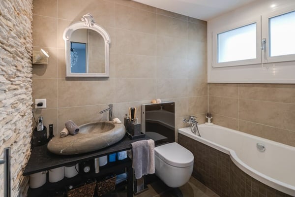 Totalsanierte 1.5 Zimmerwohnung mit zwei Terrassen im Zentrum von Oensingen 10