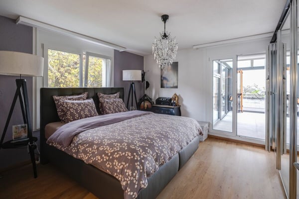 Moderne 4.5 Zimmerwohnung mit grossem Wintergarten und Terrasse im Zentrum von Oensingen 9