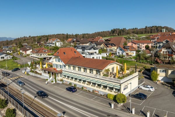 Hotel Restaurant Seeblick & Hotel Pavillon - Ein einzigartiges Immobilienensemble am Bielersee 1