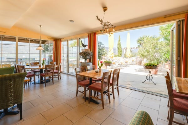 Hotel Restaurant Seeblick & Hotel Pavillon - Ein einzigartiges Immobilienensemble am Bielersee 21