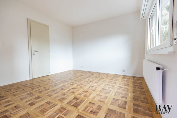 Rare, appartement de 1 1/2 totalement rénové dans le quartier de Gravelone 11