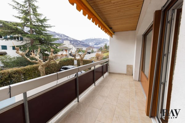 Rare, appartement de 1 1/2 totalement rénové dans le quartier de Gravelone 6