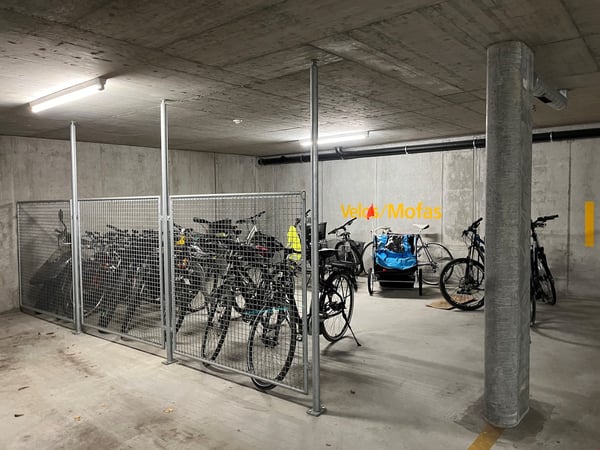 Helle 4½ Zimmer Wohnung mit grossem Balkon - Eigentumstandard 16