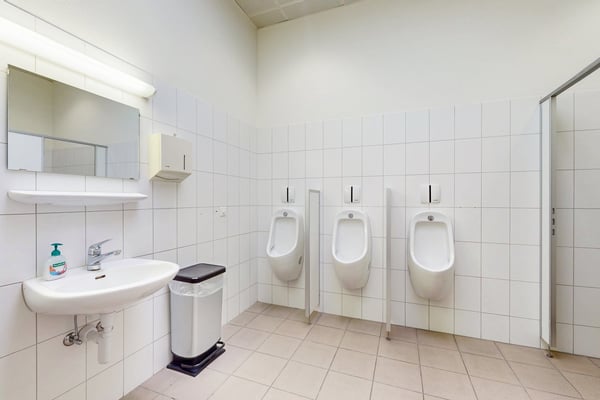 Flexible Flächen mit diversen Nutzungsmöglichkeiten an verkehrsgünstiger Lage 18