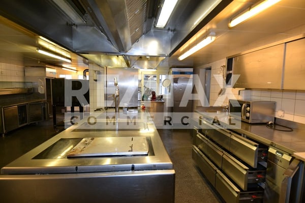 Gemütlich & Gediegen mit Aussenplatz 7