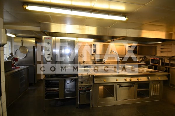 Gemütlich & Gediegen mit Aussenplatz 9