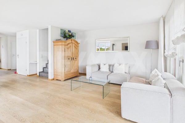 Ein Zuhause mit Freiraum moderne 5½-Zimmer-Doppelhaushälfte mit Garten 2