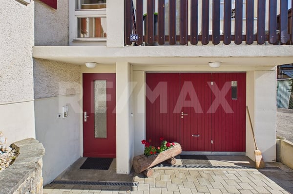 Attraktives Mehrfamilienhaus mit drei Wohneinheiten 2