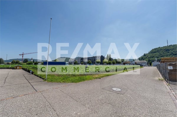 Ihre neue Gewerbemöglichkeit im Baurecht... 6