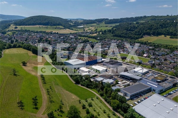 Gewerbeland an bevorzugter Lage... 5