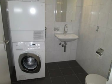 Familienfreundliche 4.5-Zimmer-Wohnung in Müntschemier 8