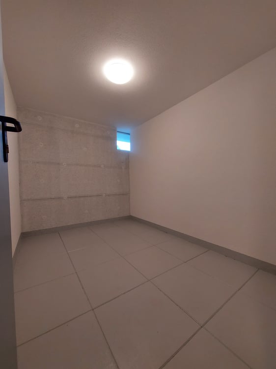 Exklusive teilmöblierte 3.5-Zimmer-Dachwohnung mit hohem Ausbaustandard in Kerzers 11