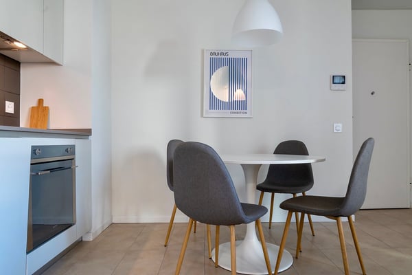 Calatea - 1.5 locale in posizione centrale a Chiasso 4