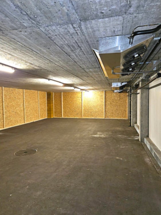 Freie Lager- und/oder Büroflächen nahe Bahnhof Utzenstorf 11