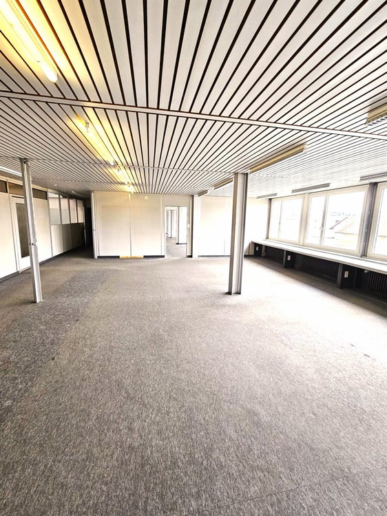 Freie Lager- und/oder Büroflächen nahe Bahnhof Utzenstorf 4