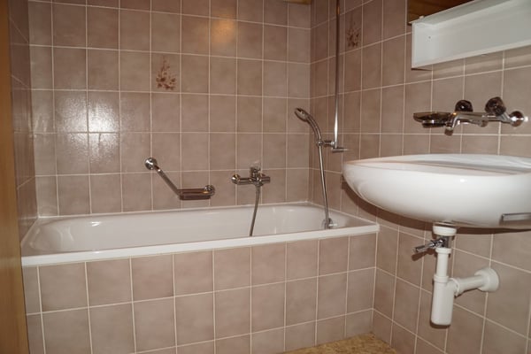 Zu vermieten 2.5 Zimmerwohnung mit Galerie in Wiedlisbach 10