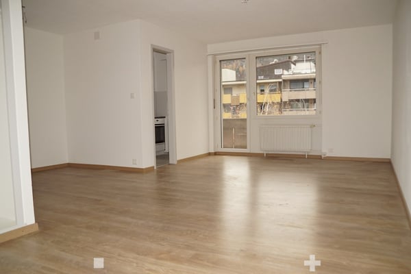 Zu vermieten 2 1/2 Zimmerwohnung an der Neumarktstrasse 46 3