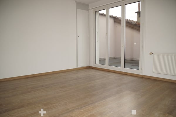 Zu vermieten 2 1/2 Zimmerwohnung an der Neumarktstrasse 46 5