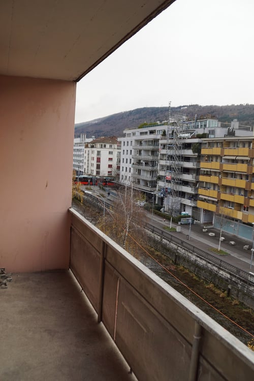 Zu vermieten 2 1/2 Zimmerwohnung an der Neumarktstrasse 46 8