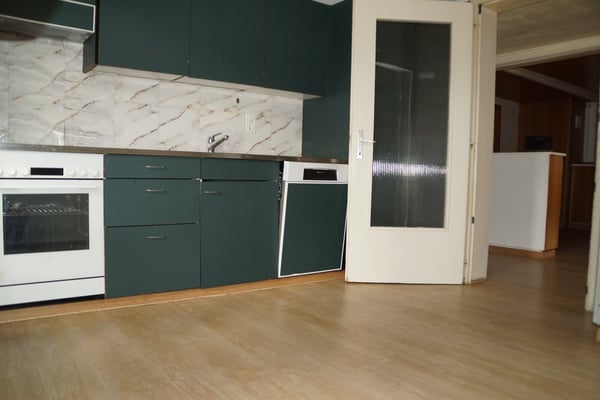Charmante 5.5-Zimmer-Wohnung in Steffisburg – Altbau mit Charakter 4