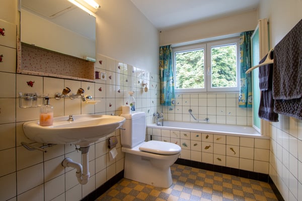 Attraktives Grundstück mit vielseitigem Nutzungspotential 9