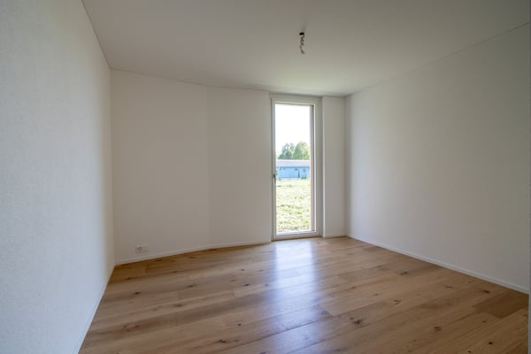 moderne 3.5-Zimmerwohnung in unmittelbarer Seenähe 8