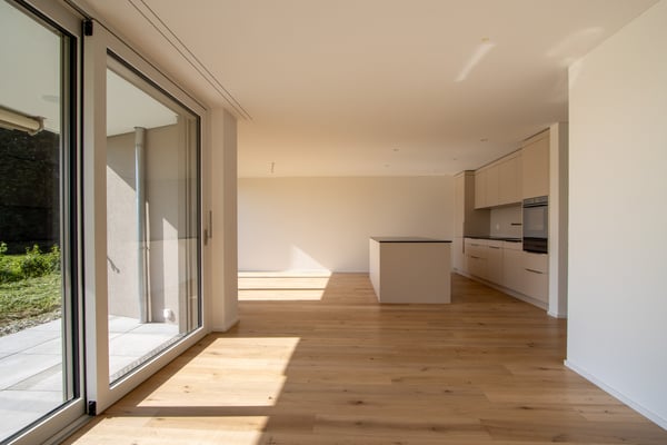 moderne 3.5-Zimmerwohnung in unmittelbarer Seenähe 2