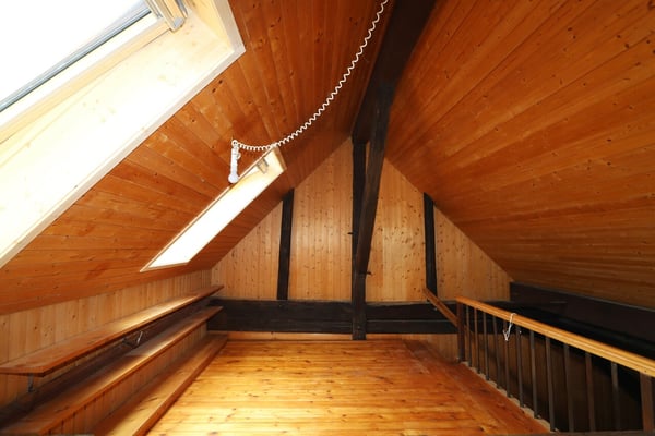 einzigartige 6-Zimmer Triplexwohnung inkl. Galerie zu vermieten 13