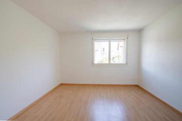 attraktive 4.5-Zimmerwohnung mit Balkon zu vermieten 10
